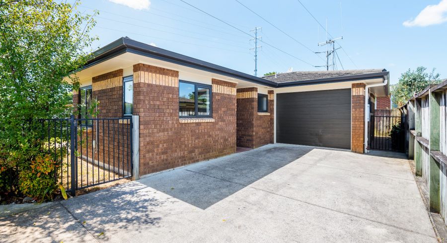  at 10F Yorkshire Road, Silverdale, Hamilton, Waikato