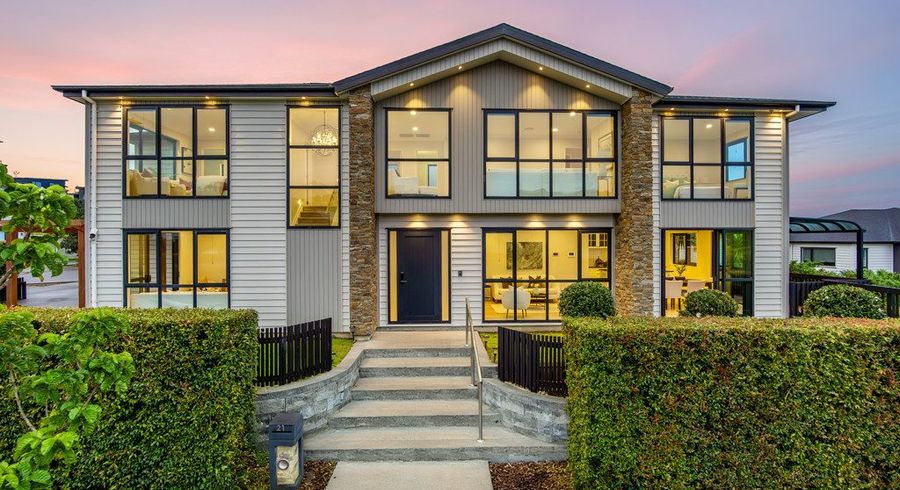 at 21 Tawatawa Street, Long Bay, North Shore City, Auckland