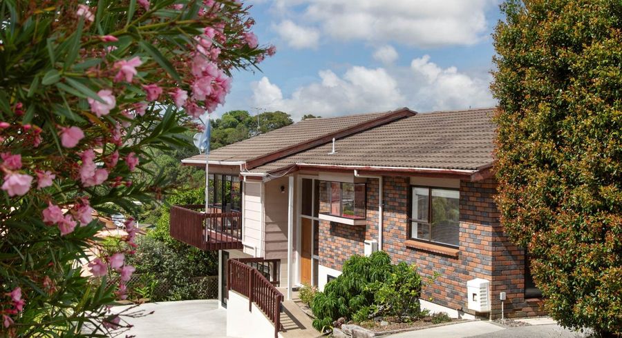  at 21 Barker Rise, Albany, North Shore City, Auckland