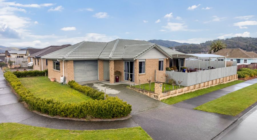  at 2 Fraser Colman Grove, Wainuiomata, Lower Hutt, Wellington