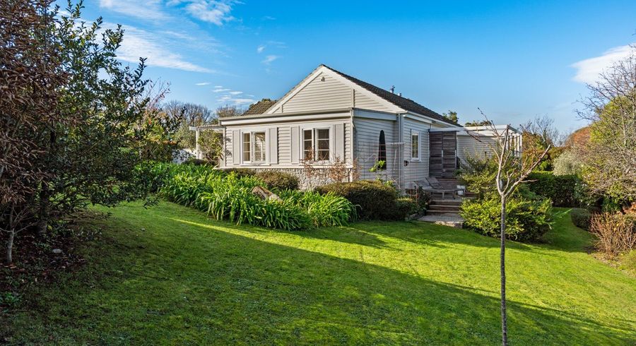  at 113A Chaucer Road North, Hospital Hill, Napier, Hawke's Bay