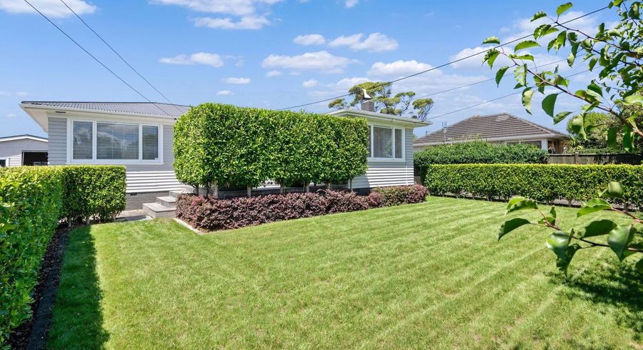  at 5 Wallace Road, Mangere Bridge, Manukau City, Auckland