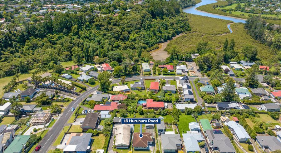  at 16 Huruhuru Road, Massey, Auckland
