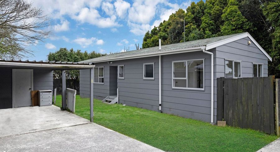  at 1/11 Justamere Place, Weymouth, Manukau City, Auckland