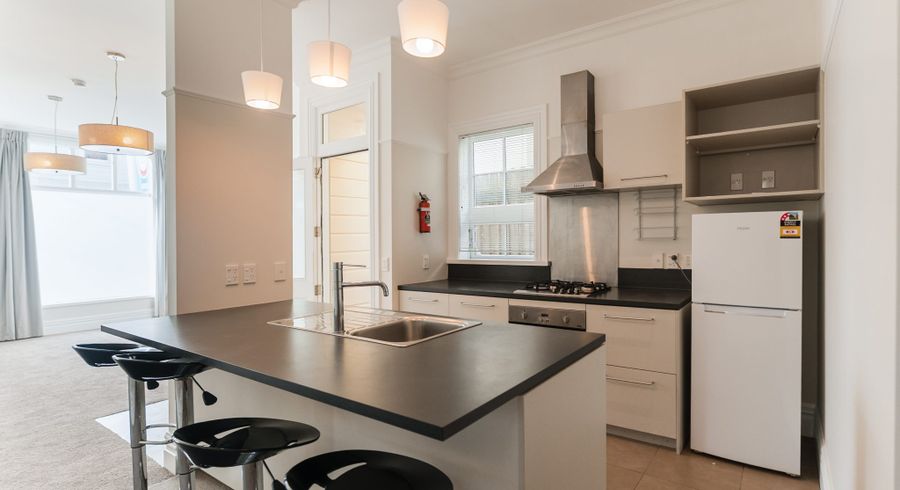  at 330 Tinakori Road, Thorndon, Wellington, Wellington