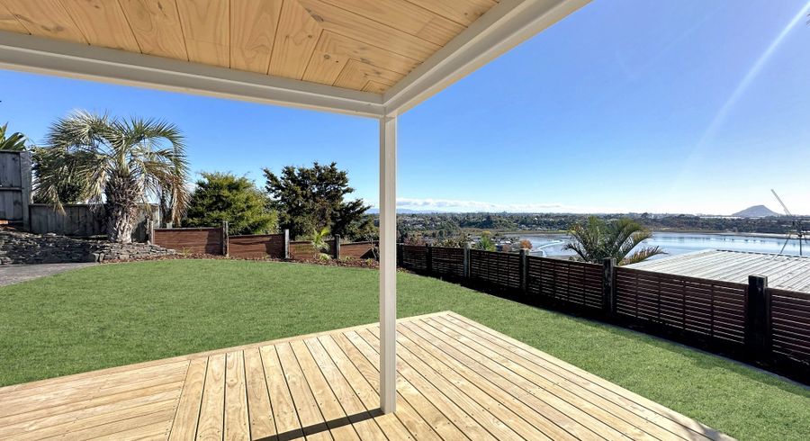  at 11 Keam Way, Welcome Bay, Tauranga, Bay Of Plenty