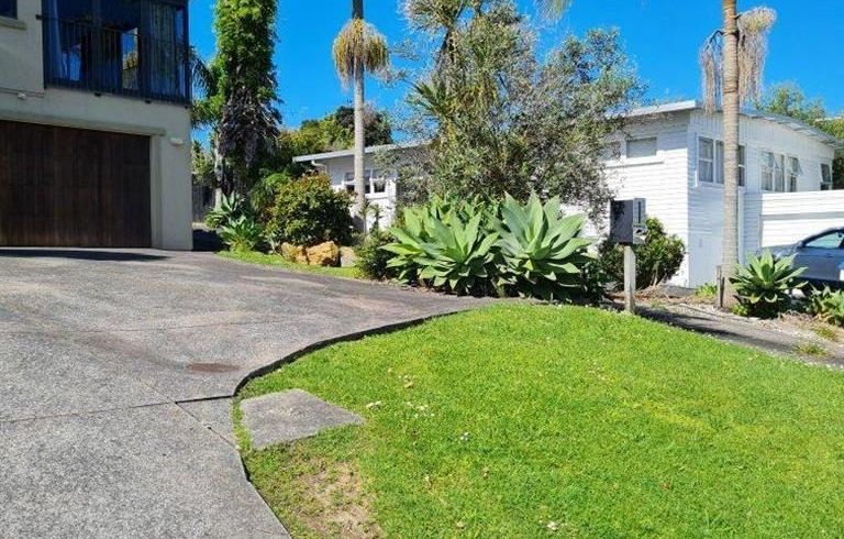  at 1/5 Zealandia Road, Manly, Rodney, Auckland