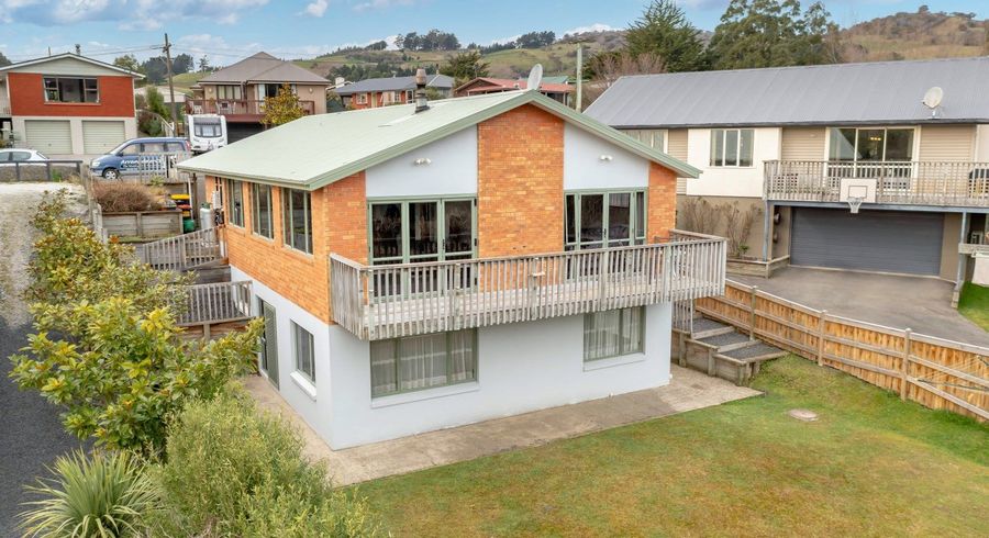  at 35 Clariton Avenue, Green Island, Dunedin