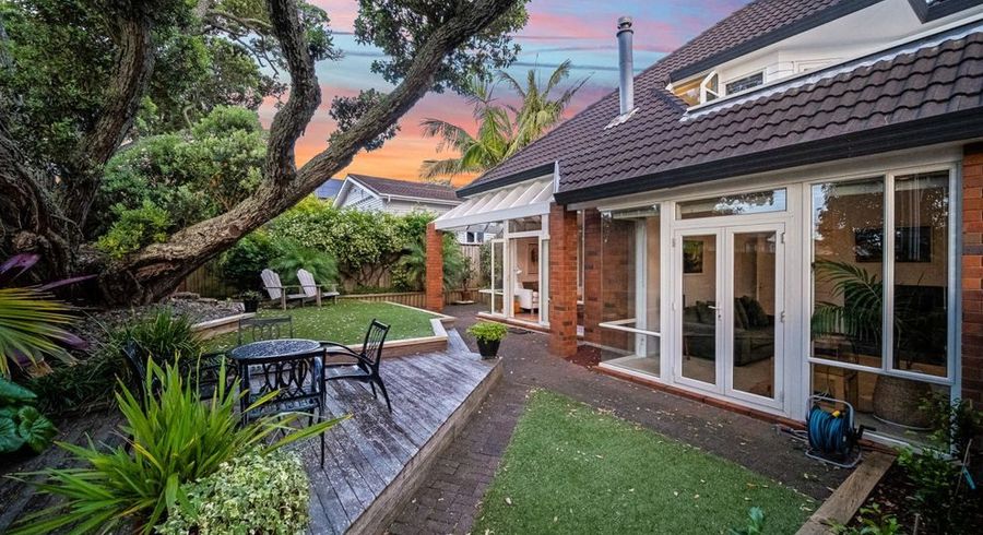  at 24 Wright Road, Point Chevalier, Auckland