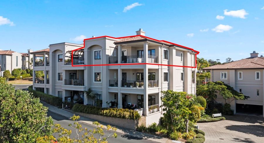  at 33J  Point Ridge Avenue, Albany, North Shore City, Auckland