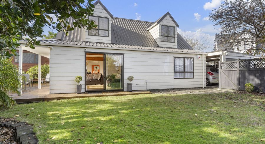  at 1/195 Abbotts Way, Remuera, Auckland City, Auckland