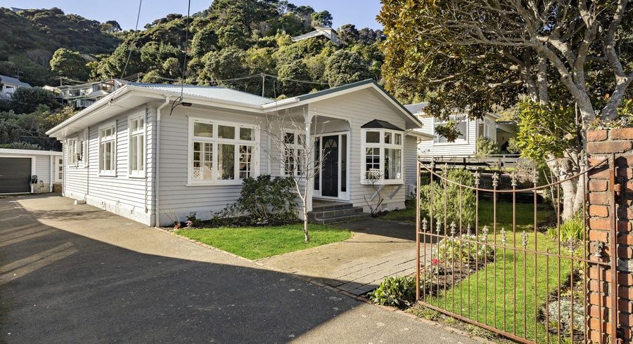  at 3 Totara Street, Eastbourne, Lower Hutt, Wellington