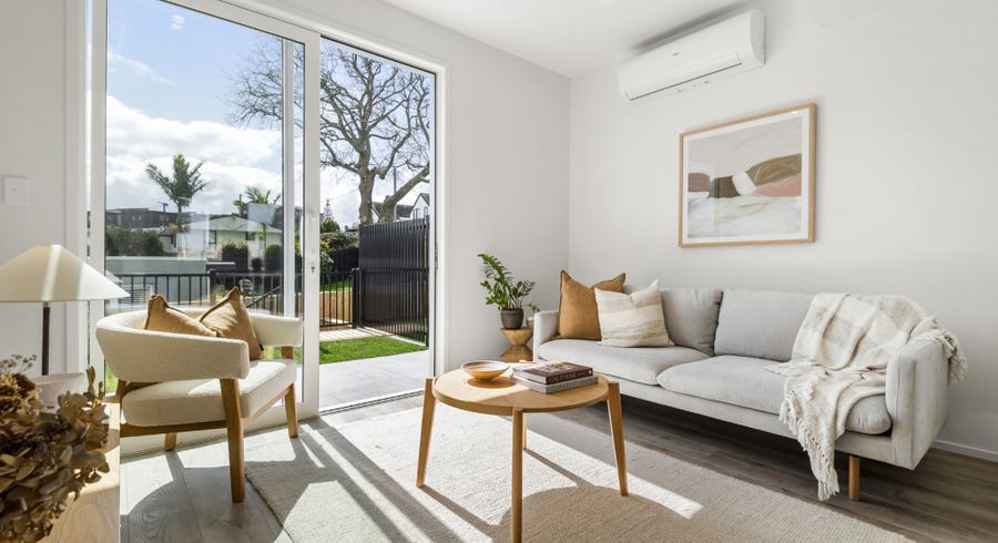  at 7C Camrose Place, Glenfield, North Shore City, Auckland