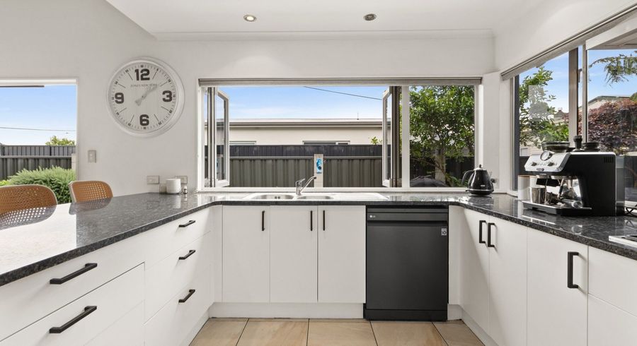  at 9A Avenue Road, Greenmeadows, Napier, Hawke's Bay