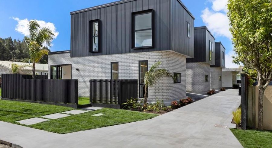  at 5A Hillcrest Avenue, Hillcrest, North Shore City, Auckland