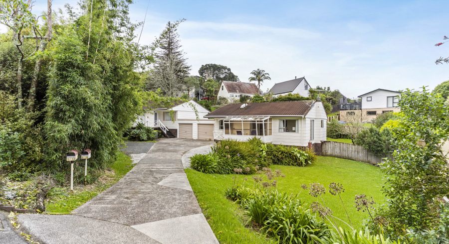  at 1/12 Kegworth Place, Browns Bay, Auckland