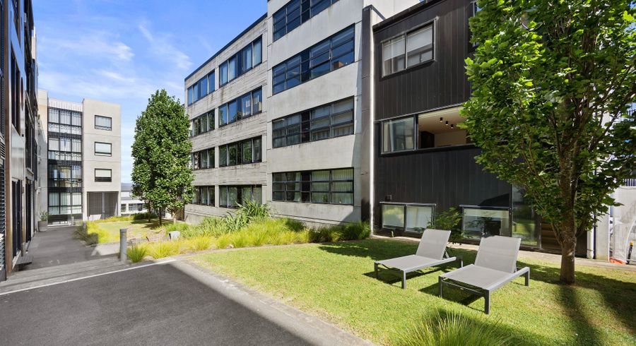  at 2/8 Vinegar Lane, Grey Lynn, Auckland City, Auckland