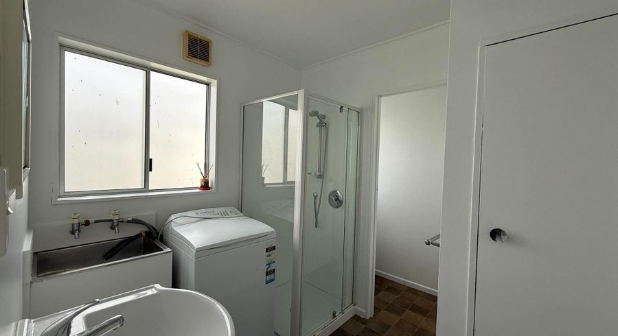  at 5/93 Randwick Crescent, Moera, Lower Hutt, Wellington