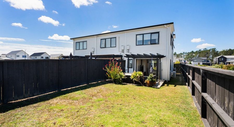  at 8C Lumbarda Drive, Kumeu, Rodney, Auckland