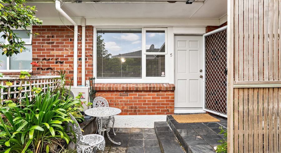  at 5/43 Queens Avenue, Mount Eden, Auckland City, Auckland