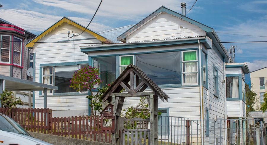  at 61 Lavaud Street, Berhampore, Wellington