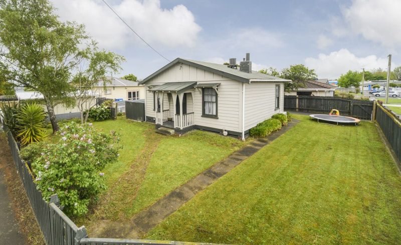  at 14 Fairs Road, Milson, Palmerston North