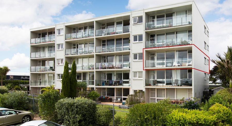 at 9/160 Kepa Road, Orakei, Auckland