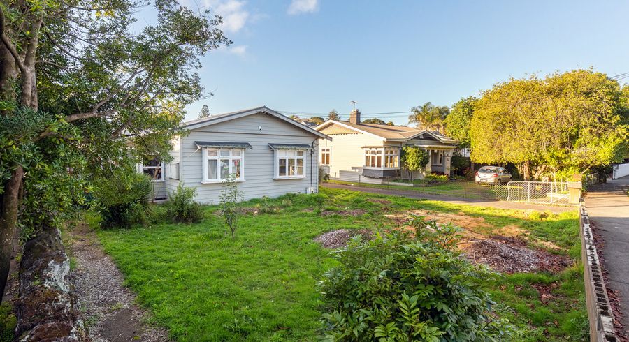  at 1/41 Ellerton Road, Mount Eden, Auckland