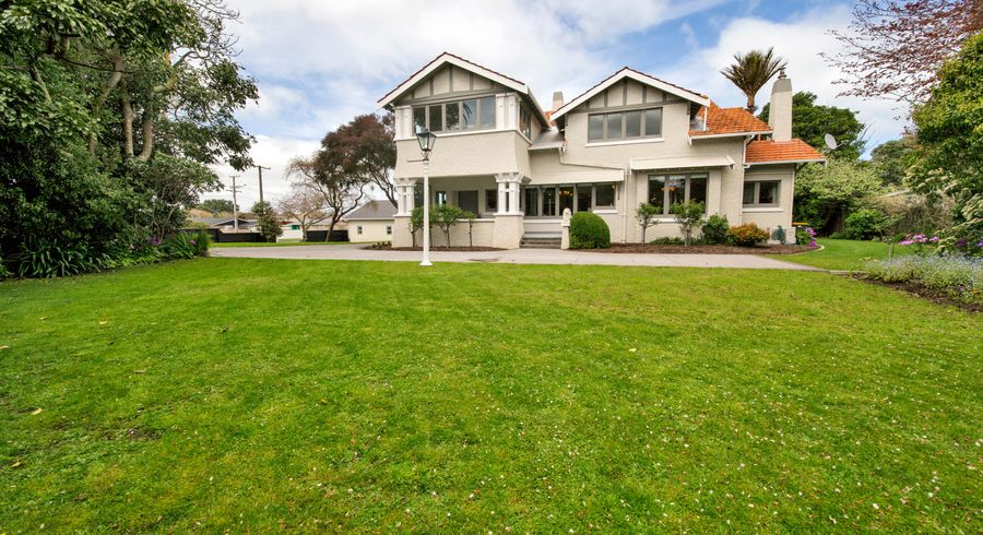  at 231 South Road, Hawera