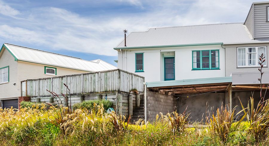  at 4 Rodney Street, Northland, Wellington