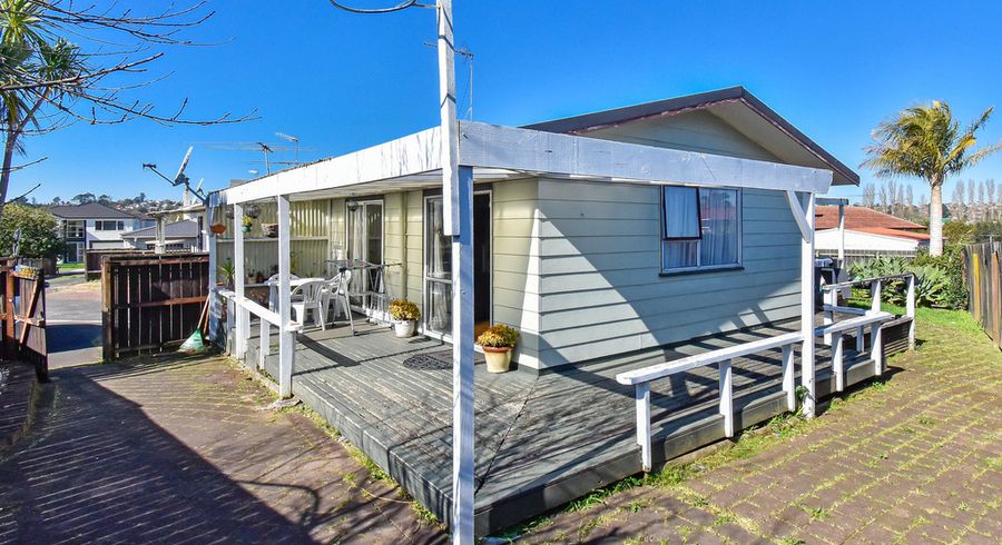  at 6B Kereru Place, Half Moon Bay, Auckland