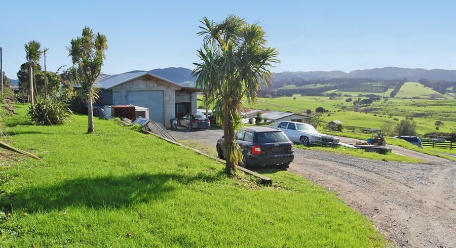  at 961 Kaiwaka-Mangawhai Road, Wellsford