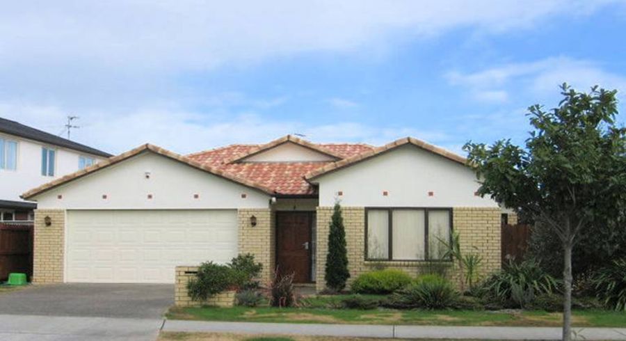  at 15 Middlefield Drive, East Tamaki Heights, Auckland