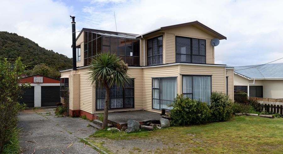  at 199 Main South Road, Karoro, Greymouth