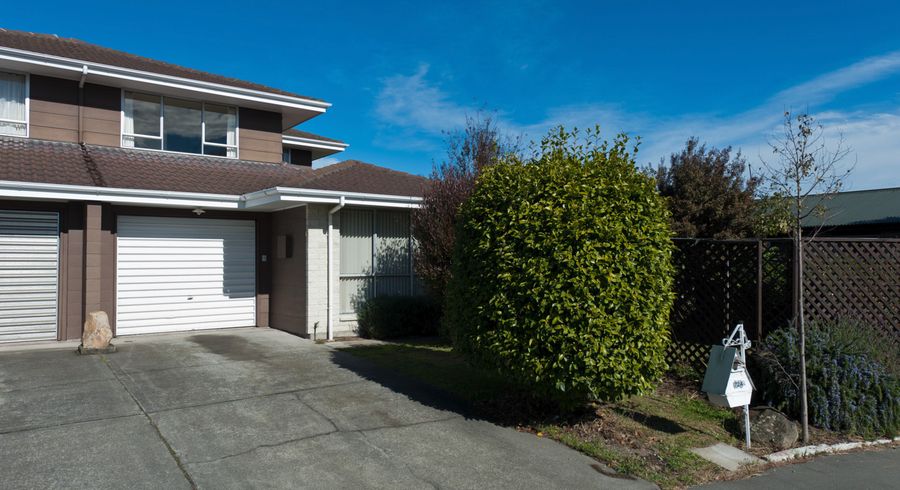  at 1/72 Lakewood Drive, Burwood, Christchurch