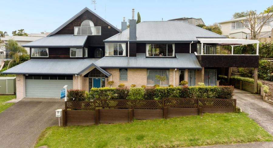  at 7 Bay Street, Matua, Tauranga