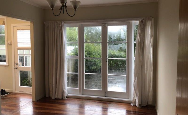  at 8 Mamaku Street, Meadowbank, Auckland