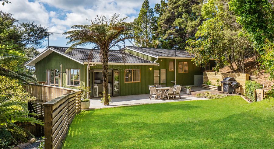  at 36 Rauhuia Crescent, Parau, Auckland