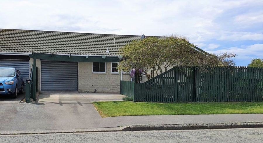  at 2/12 Lagan Street, Belfast, Christchurch