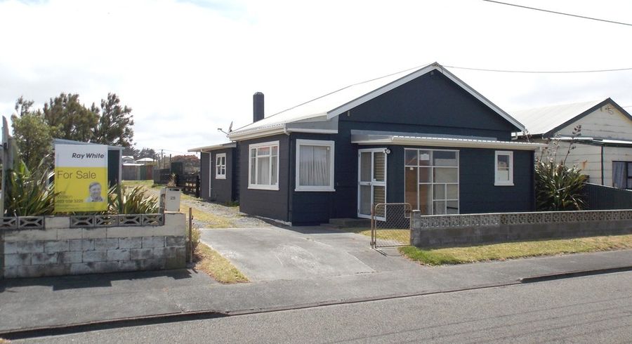  at 29 Seafront Road, Castlecliff, Whanganui