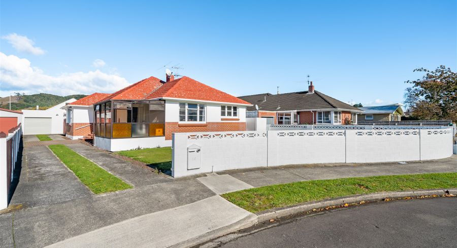  at 16 Joseph Grove, Elderslea, Upper Hutt
