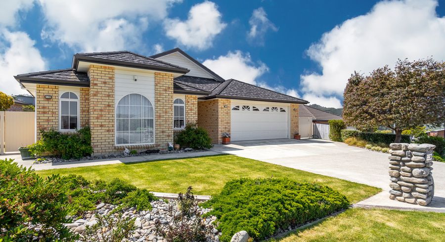  at 2 James Nairn Grove, Riverstone Terraces, Upper Hutt