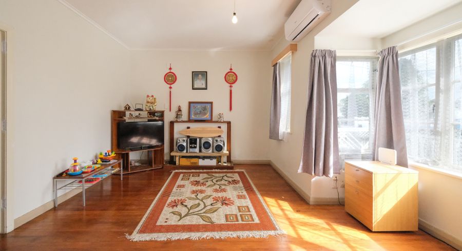  at 1136 New North Road, Mount Albert, Auckland