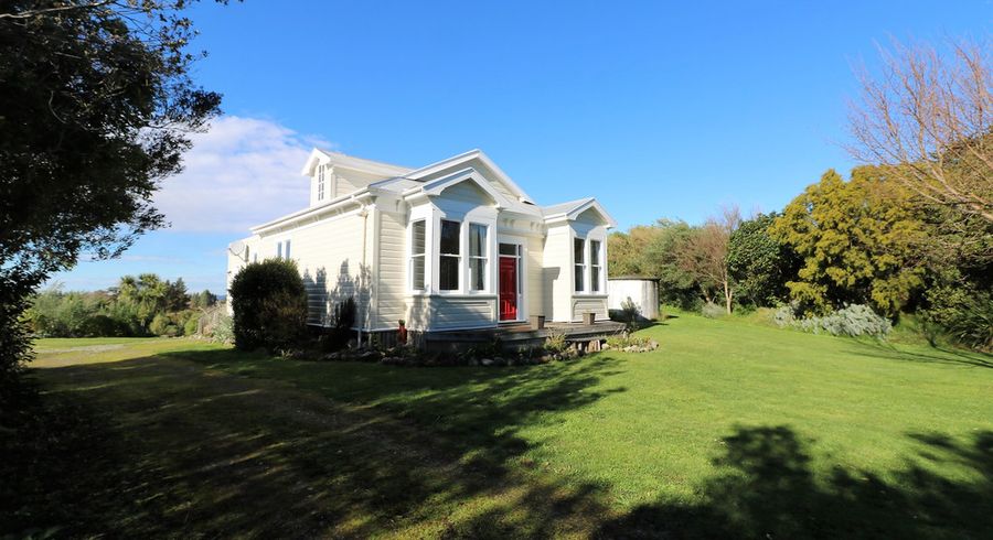  at 104 Parkers Road, West Taratahi