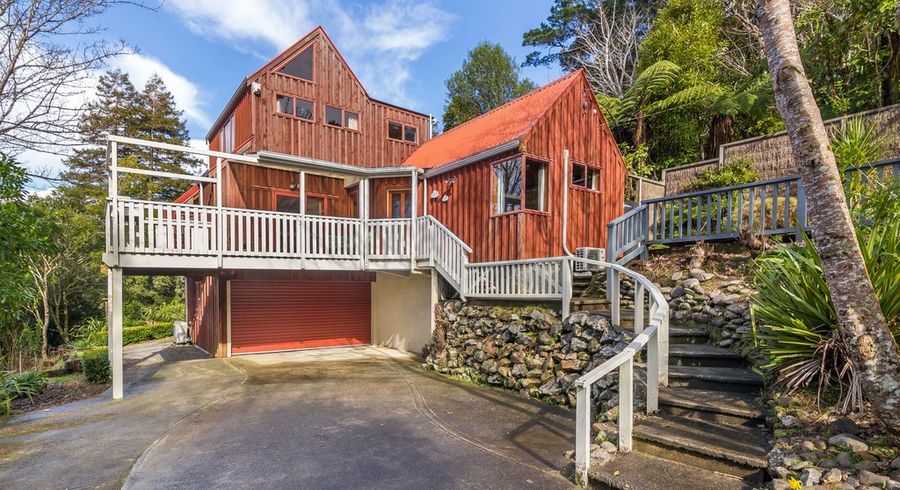  at 9 Avro Road, Blue Mountains, Upper Hutt