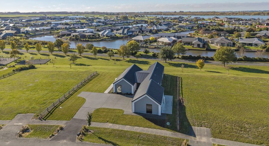 at 14 Village Green Drive, Huntingdon, Ashburton, Canterbury