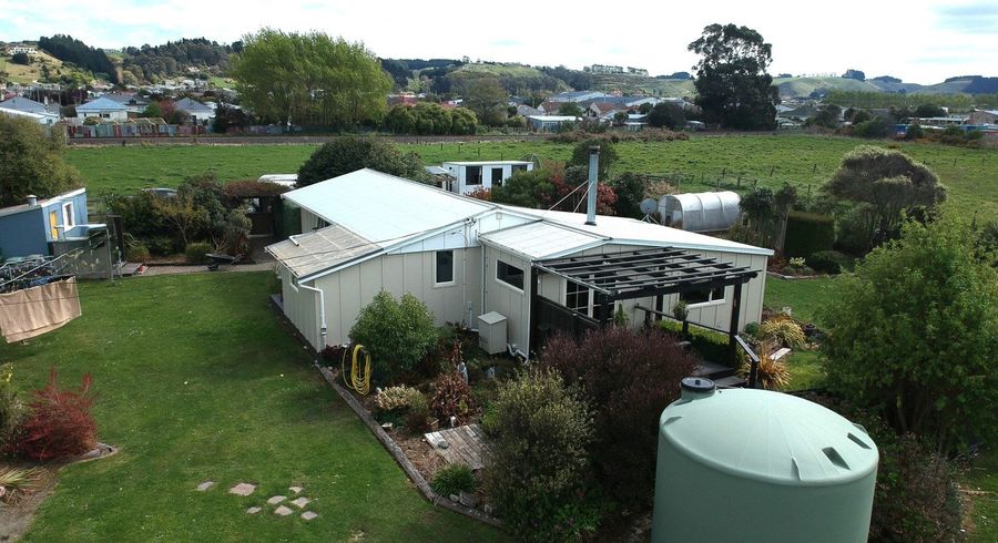  at 2 Caen Street, Oamaru, Waitaki, Otago