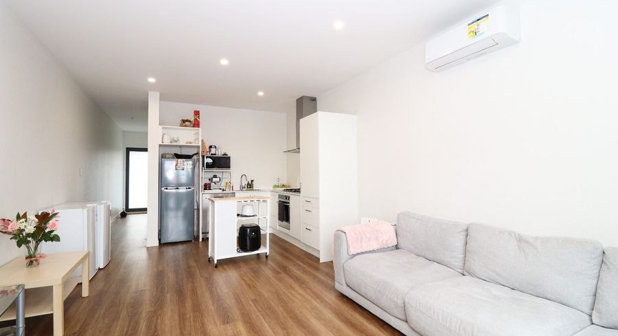  at 20 Salvia Lane, Totara Park, Auckland