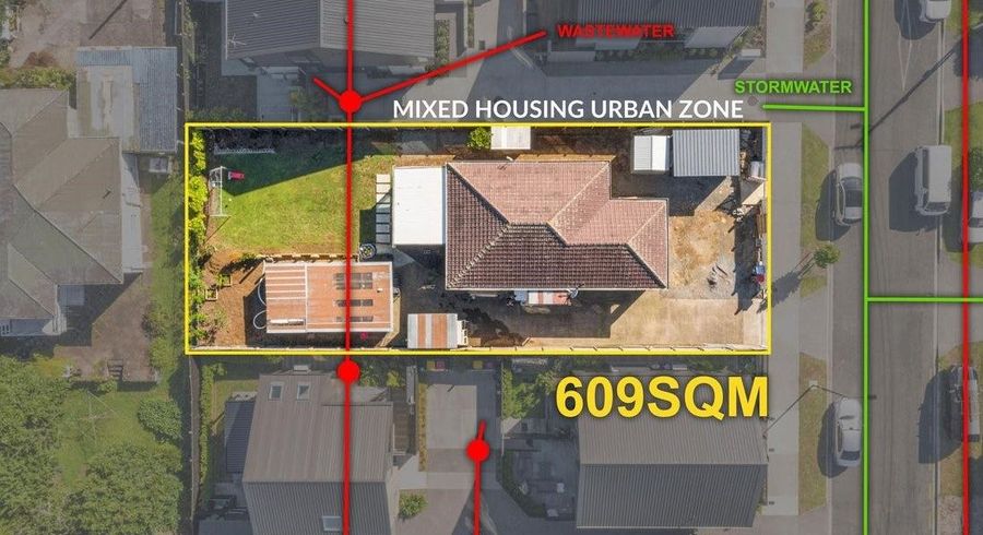  at 31 Range View Road, Mount Albert, Auckland