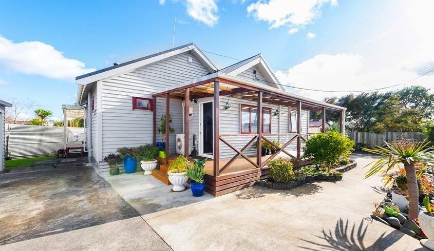  at 109 Seymour Road, Sunnyvale, Waitakere City, Auckland